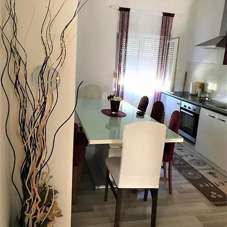 بيت ضيافة Benic 2 *