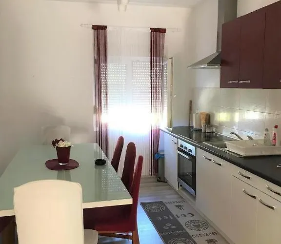 Benic 2 بيت ضيافة